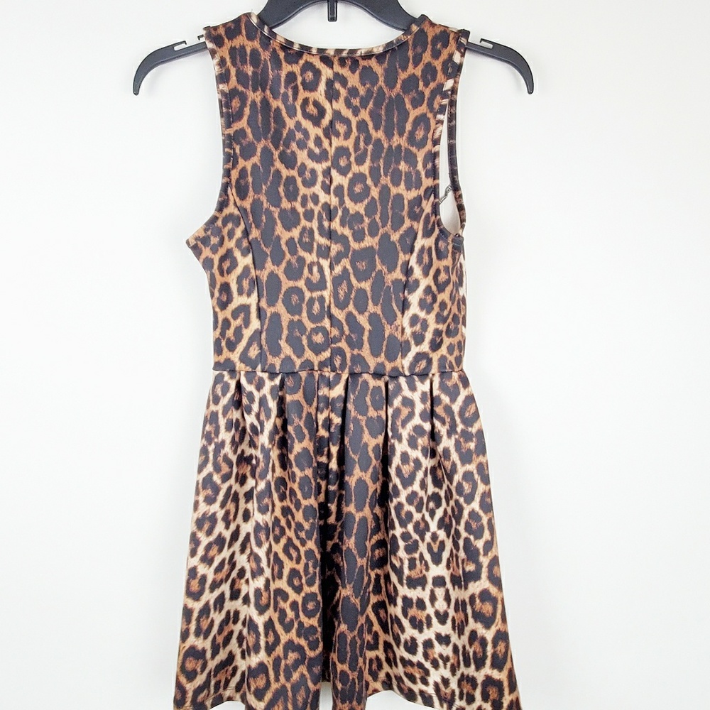 TopShop leopard print dress. R10 - Picture 2 of 5